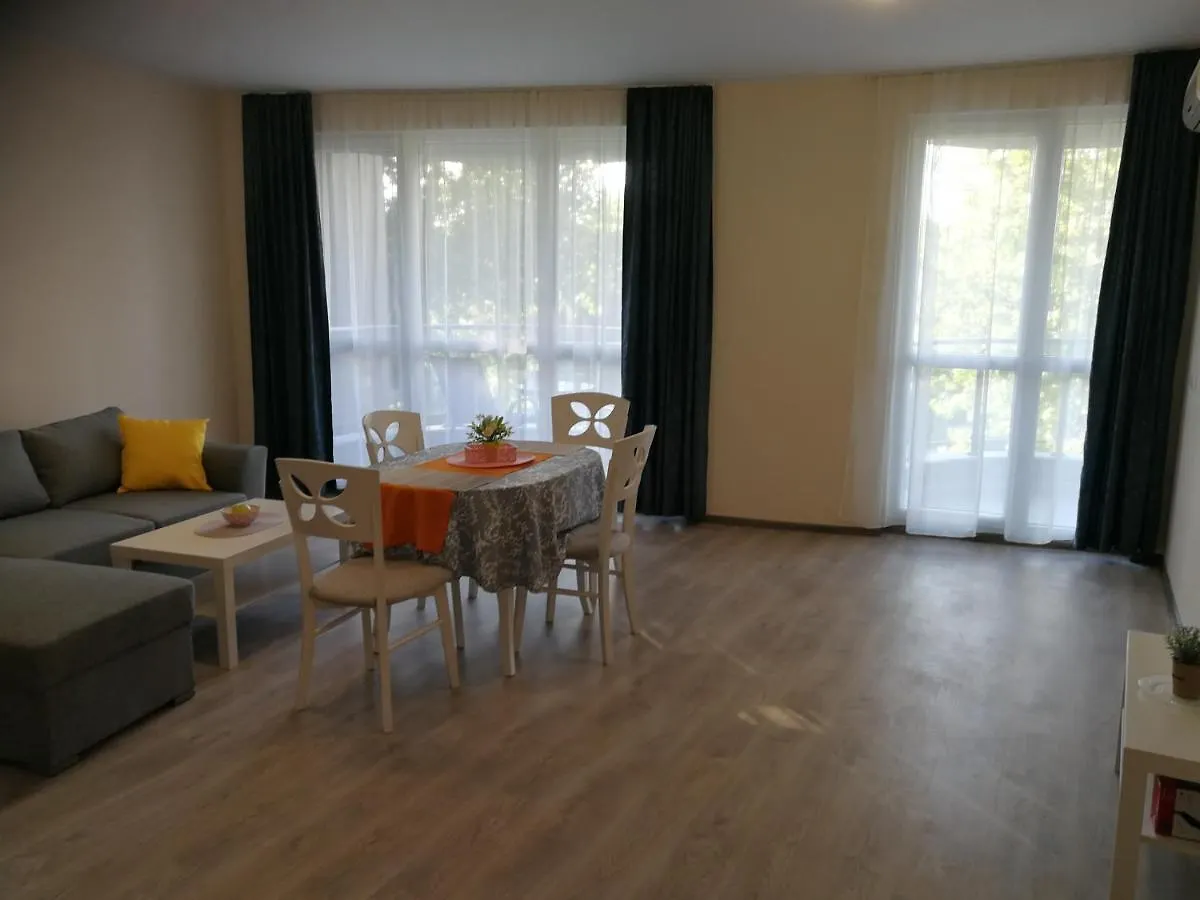 Donchevi Apartments Primorsko Bulgaria